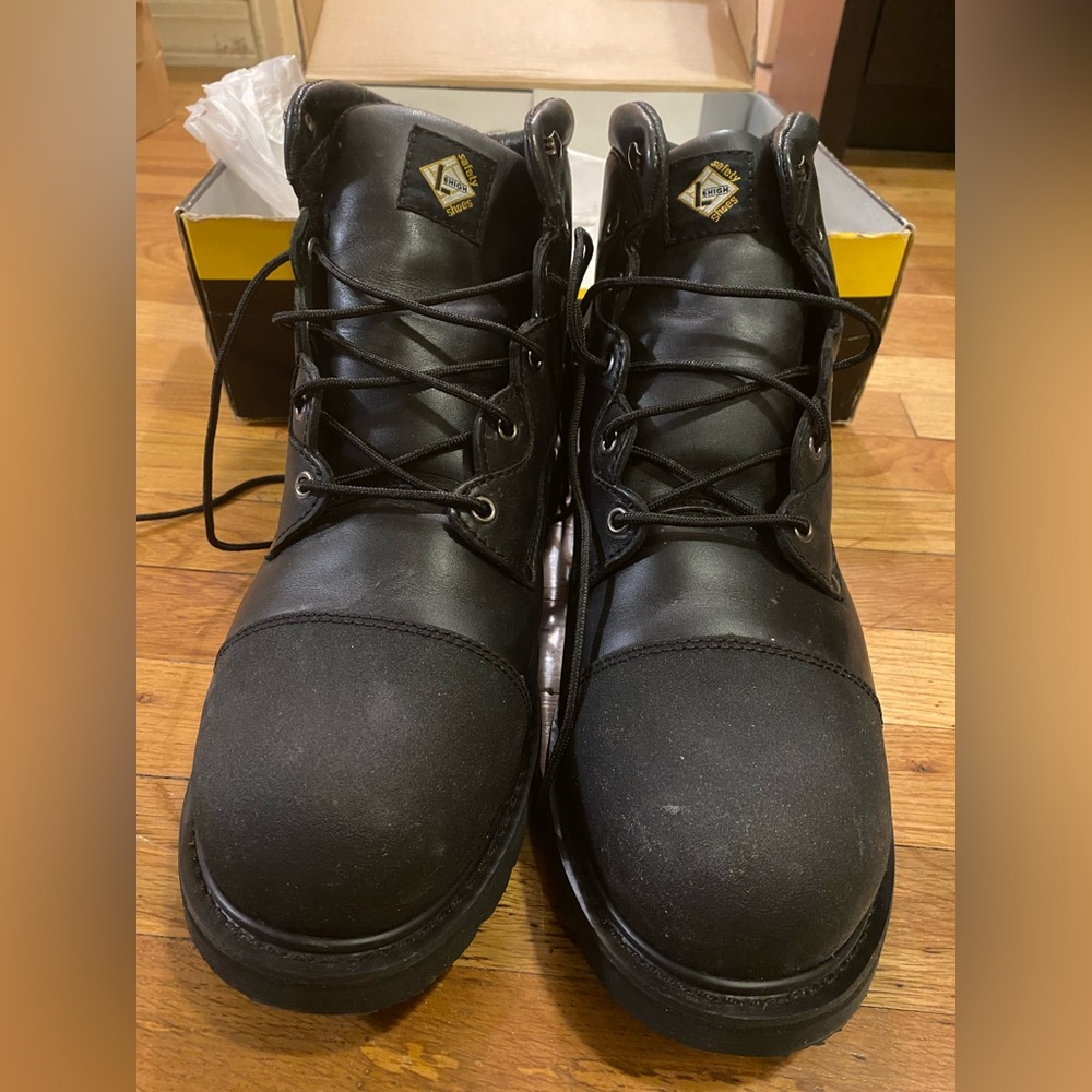 LEHIGH Safety Shoes 6" Insulated Men’s 13 W work boot - Picture 4 of 12